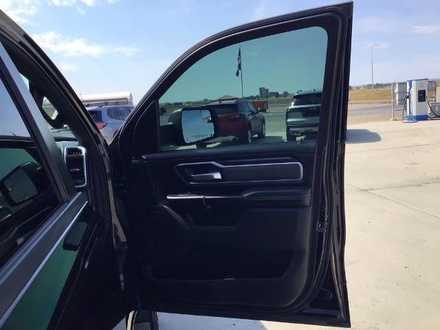 2022 RAM 1500 Big Horn 4x4 Crew Cab 5'7" Box