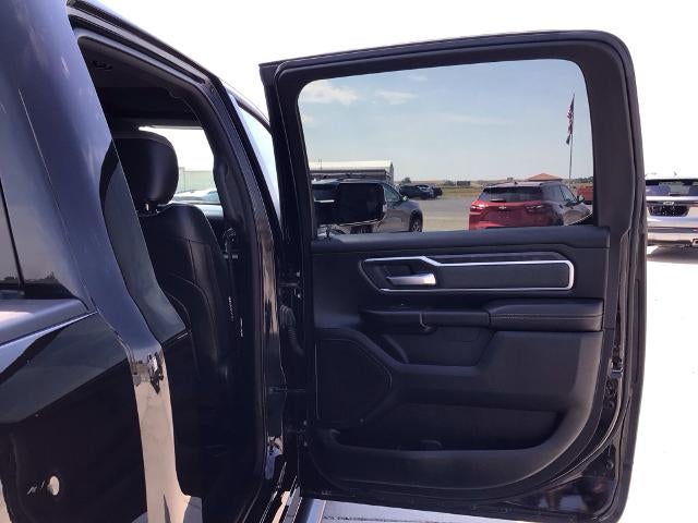 2022 RAM 1500 Big Horn 4x4 Crew Cab 5'7" Box