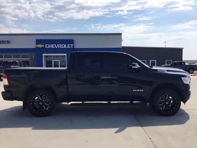 2022 RAM 1500 Big Horn 4x4 Crew Cab 5'7" Box