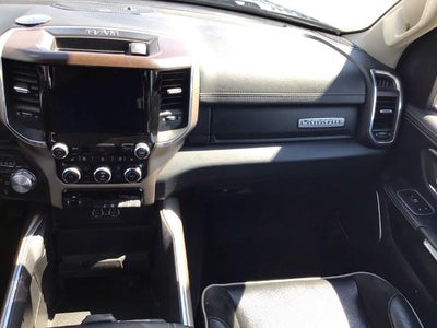 2022 RAM 1500 Laramie 4x4 Crew Cab 6'4" Box