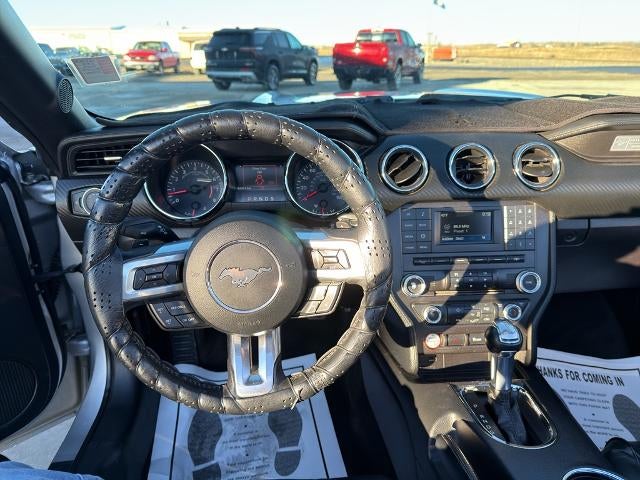 2016 Ford Mustang 2dr Conv V6
