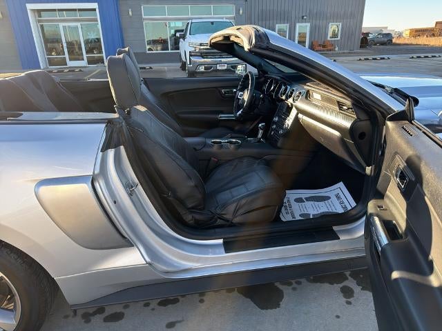 2016 Ford Mustang 2dr Conv V6