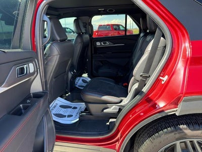 2025 Ford Explorer ST 4WD