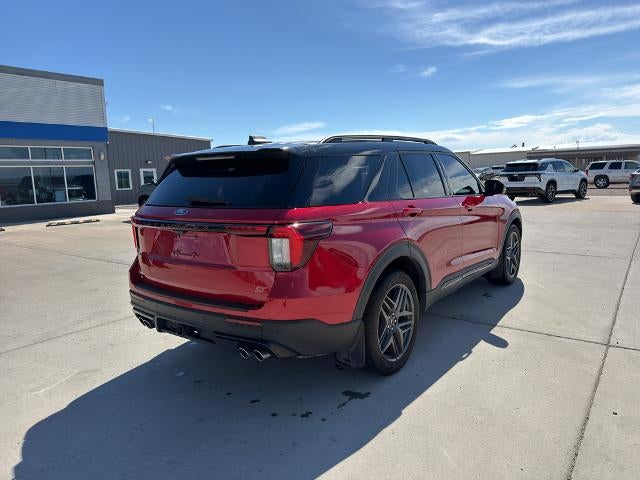2025 Ford Explorer ST 4WD