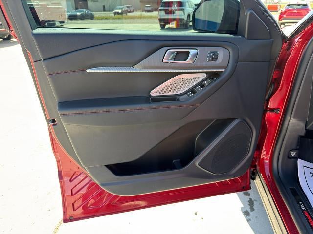 2025 Ford Explorer ST 4WD