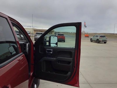 2019 Chevrolet Silverado 2500 HD Crew Cab Standard Box 4-Wheel Drive LT