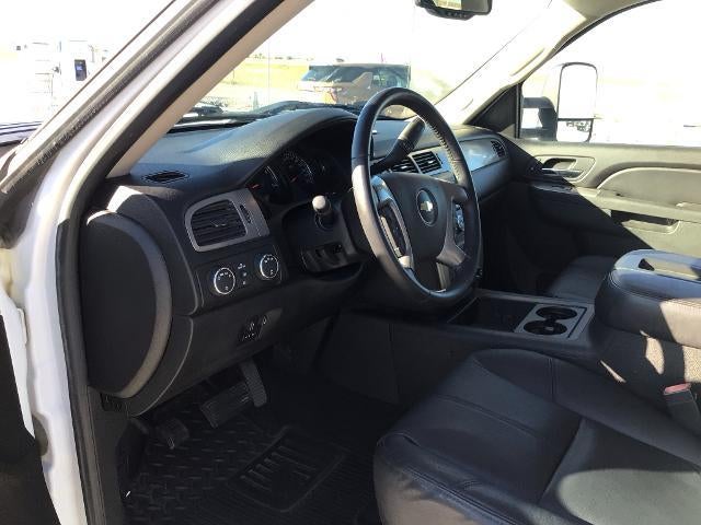2012 Chevrolet Silverado 3500 HD Crew Cab Long Box 4-Wheel Drive LTZ