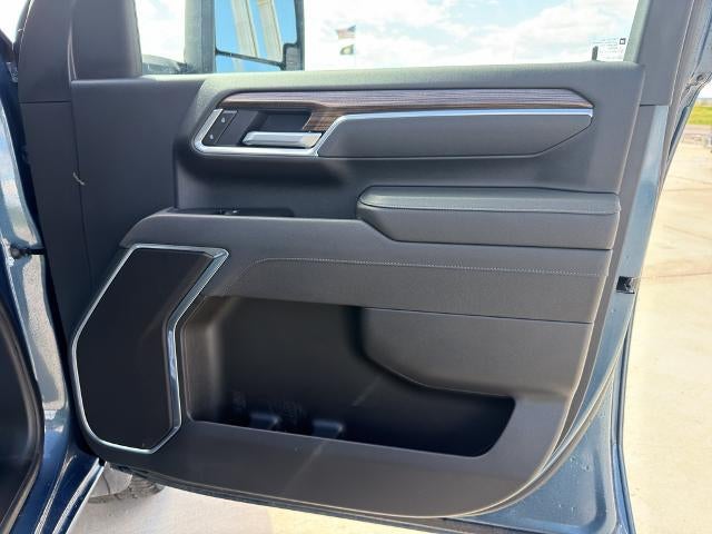 2025 Chevrolet Silverado 2500 HD Crew Cab Long Box 4-Wheel Drive LT