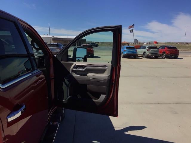 2025 Chevrolet Silverado 3500 HD Crew Cab Standard Box 4-Wheel Drive LTZ