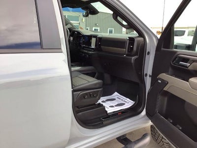 2025 Chevrolet Silverado 2500 HD Crew Cab Standard Box 4-Wheel Drive ZR2
