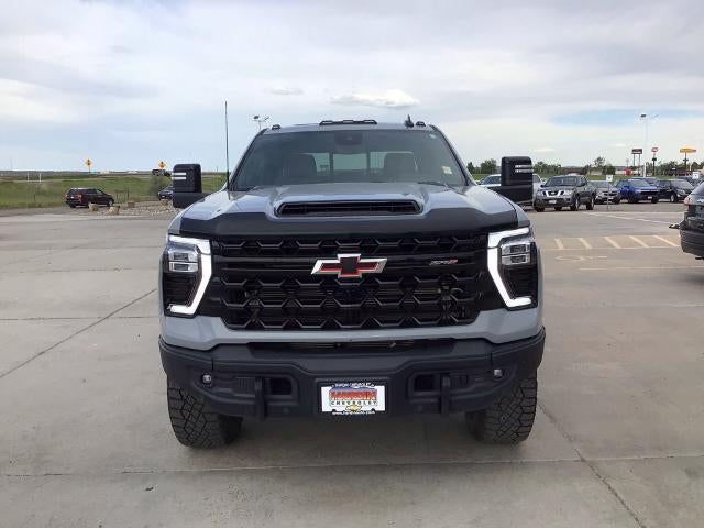 2025 Chevrolet Silverado 2500 HD Crew Cab Standard Box 4-Wheel Drive ZR2