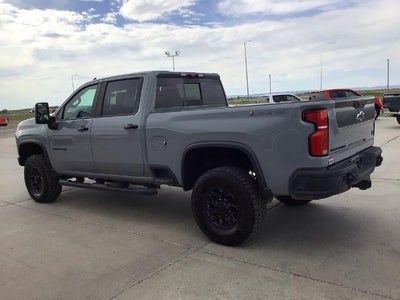 2025 Chevrolet Silverado 2500 HD Crew Cab Standard Box 4-Wheel Drive ZR2