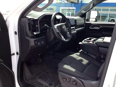 2024 Chevrolet Silverado 3500 HD Crew Cab Standard Box 4-Wheel Drive LT