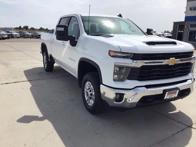 2024 Chevrolet Silverado 3500 HD Crew Cab Standard Box 4-Wheel Drive LT