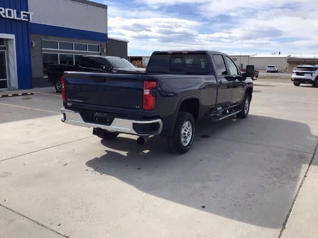 2022 Chevrolet Silverado 3500 HD Crew Cab Long Box 4-Wheel Drive LT