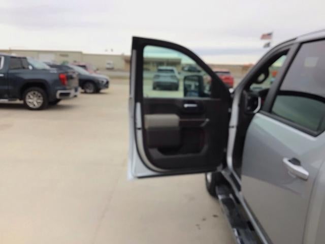 2020 Chevrolet Silverado 3500 HD Crew Cab Long Box 4-Wheel Drive LT