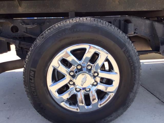 2011 Chevrolet Silverado 3500 HD Extended Cab Long Box 4-Wheel Drive Single Rear Wheel LT
