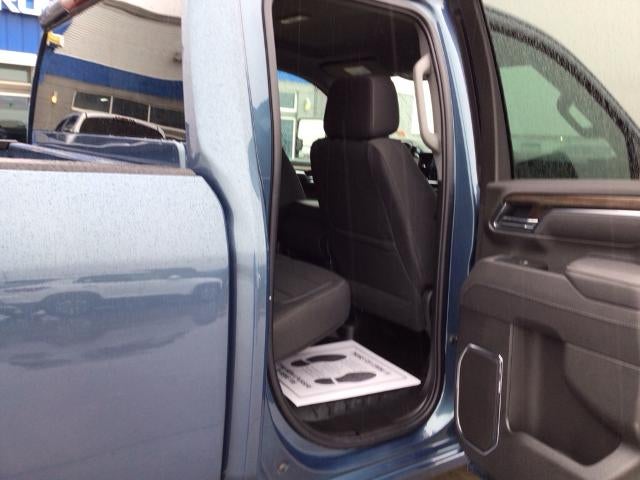 2025 Chevrolet Silverado 3500 HD Double Cab Long Box 4-Wheel Drive LT