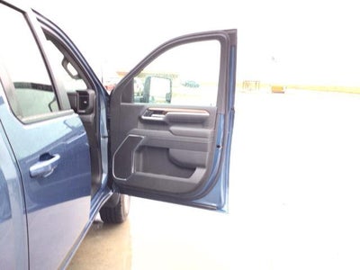 2025 Chevrolet Silverado 3500 HD Double Cab Long Box 4-Wheel Drive LT