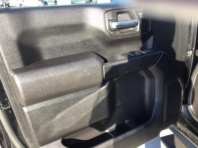 2022 Chevrolet Silverado 1500 Crew Cab Short Box 4-Wheel Drive Custom