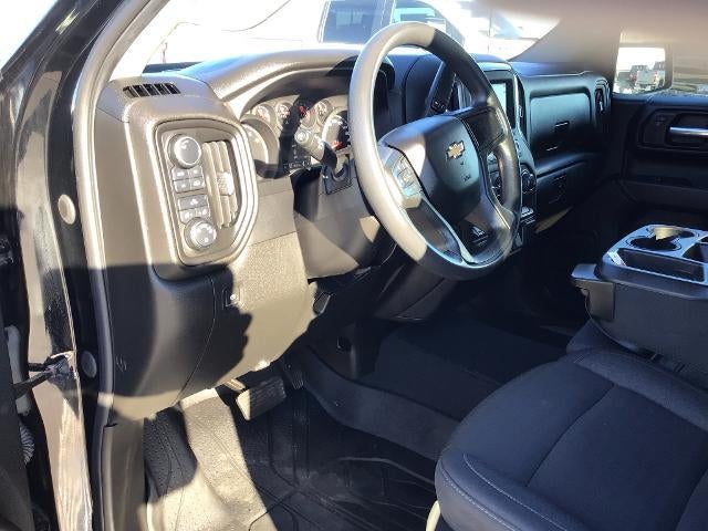 2022 Chevrolet Silverado 1500 Crew Cab Short Box 4-Wheel Drive Custom