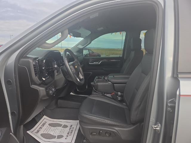 2025 Chevrolet Silverado 1500 Crew Cab Short Box 4-Wheel Drive LT 1LT