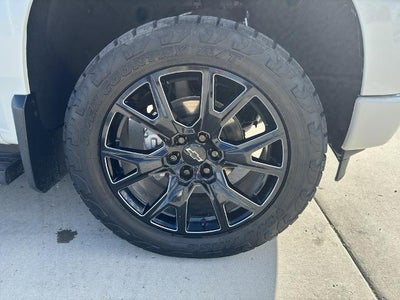 2023 Chevrolet Silverado 1500 Crew Cab Standard Box 4-Wheel Drive High Country