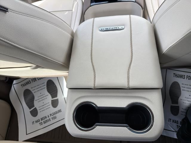 2025 GMC Yukon XL 4WD 4dr Denali