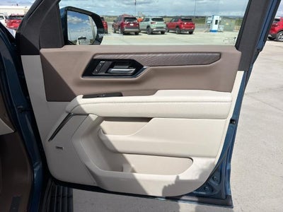 2025 GMC Yukon XL 4WD 4dr Denali
