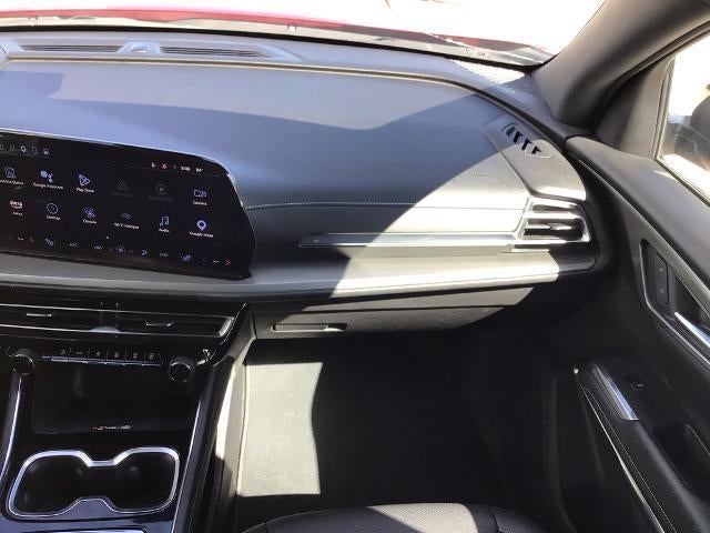2024 Chevrolet Traverse LT w/2LT