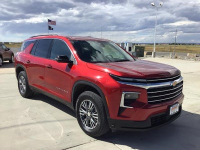 2024 Chevrolet Traverse LT w/2LT