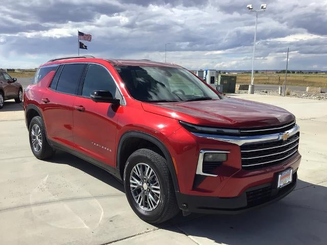 2024 Chevrolet Traverse LT w/2LT