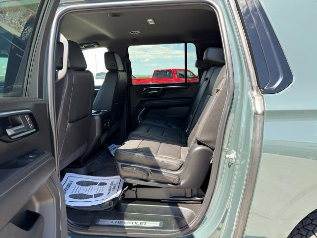 2025 Chevrolet Suburban 4WD Z71