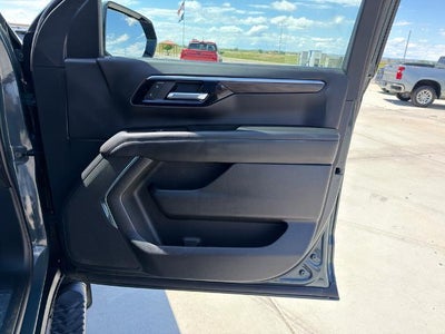 2025 Chevrolet Suburban 4WD Z71