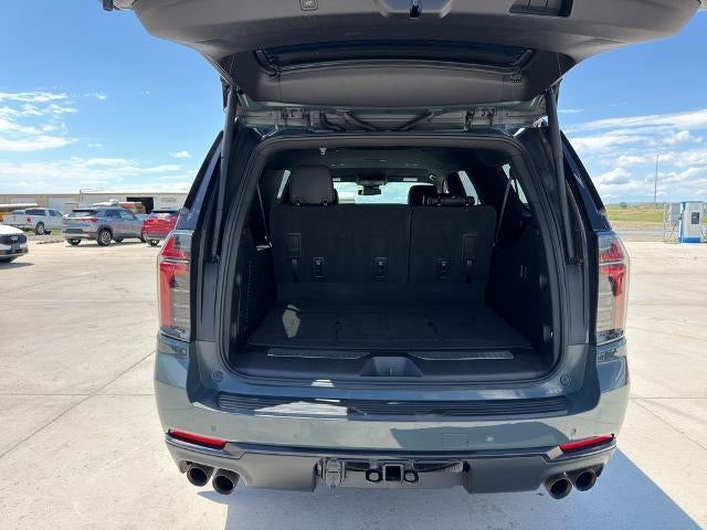 2025 Chevrolet Suburban 4WD Z71