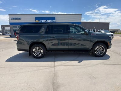 2025 Chevrolet Suburban 4WD Z71