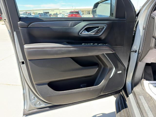 2023 Chevrolet Suburban 4WD RST