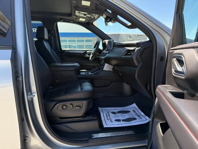 2023 Chevrolet Suburban 4WD RST