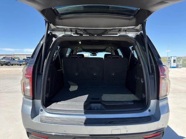 2023 Chevrolet Suburban 4WD RST