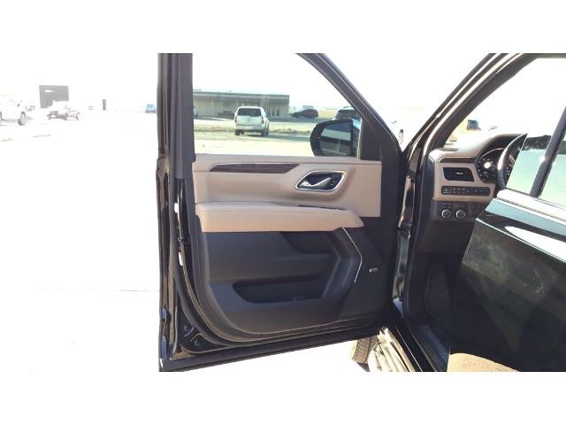 2023 Chevrolet Suburban 4WD Premier