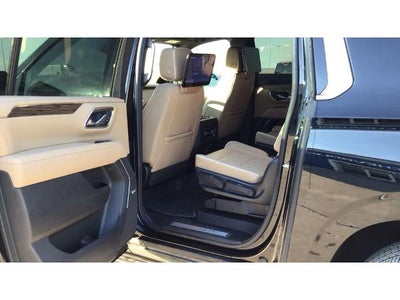 2023 Chevrolet Suburban 4WD Premier
