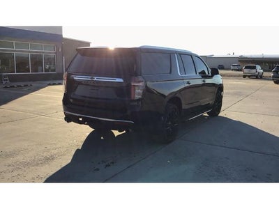2023 Chevrolet Suburban 4WD Premier