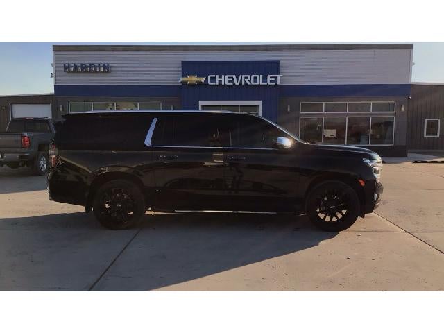 2023 Chevrolet Suburban 4WD Premier
