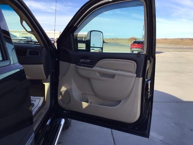 2012 GMC Sierra 3500 HD Crew Cab Standard Box 4-Wheel Single Rear Wheel Denali