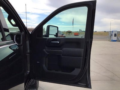 2023 GMC Sierra 2500 HD Crew Cab Standard Box 4-Wheel Drive AT4