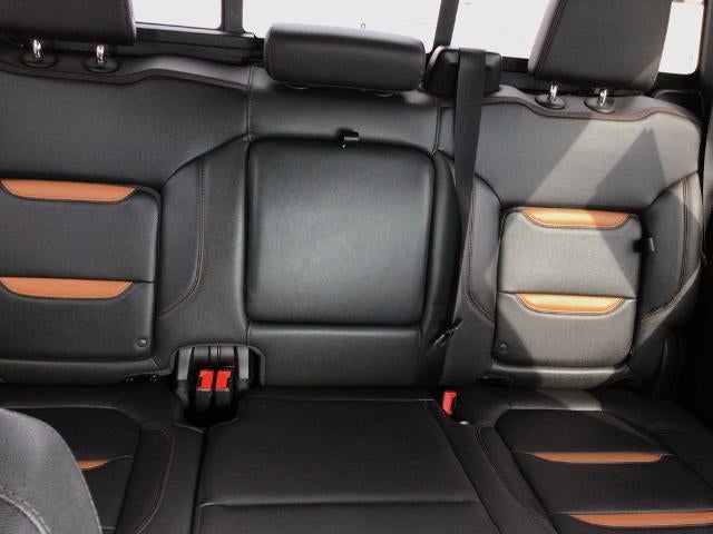 2023 GMC Sierra 2500 HD Crew Cab Standard Box 4-Wheel Drive AT4