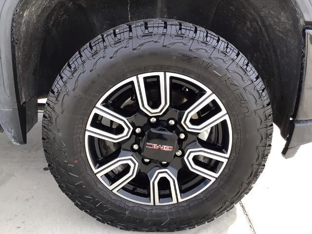 2023 GMC Sierra 2500 HD Crew Cab Standard Box 4-Wheel Drive AT4