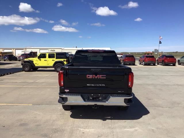2025 GMC Sierra 1500 Crew Cab Short Box 4-Wheel Drive SLT