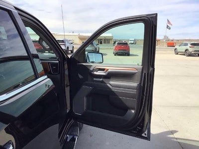 2023 GMC Sierra 1500 Crew Cab Short Box 4-Wheel Drive Denali
