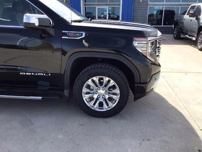2023 GMC Sierra 1500 Crew Cab Short Box 4-Wheel Drive Denali